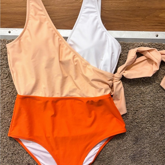 Cupshe NWOT Women One Piece Swimsuit Sm Orange Color Block V-Neck Wrap Front Tie - Picture 4 of 11
